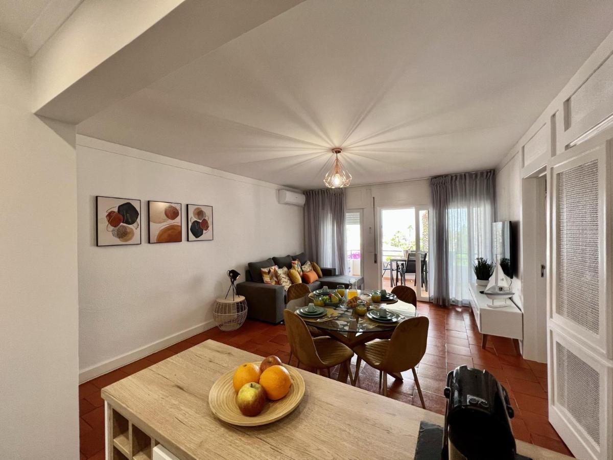 Apartamento Armacao De Pera Brightness 2 With Pool By Homing Exterior foto